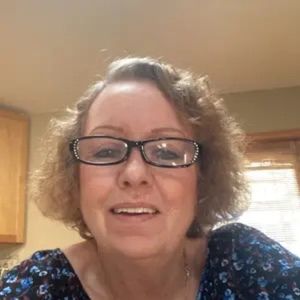 Meet your Posher, Frances